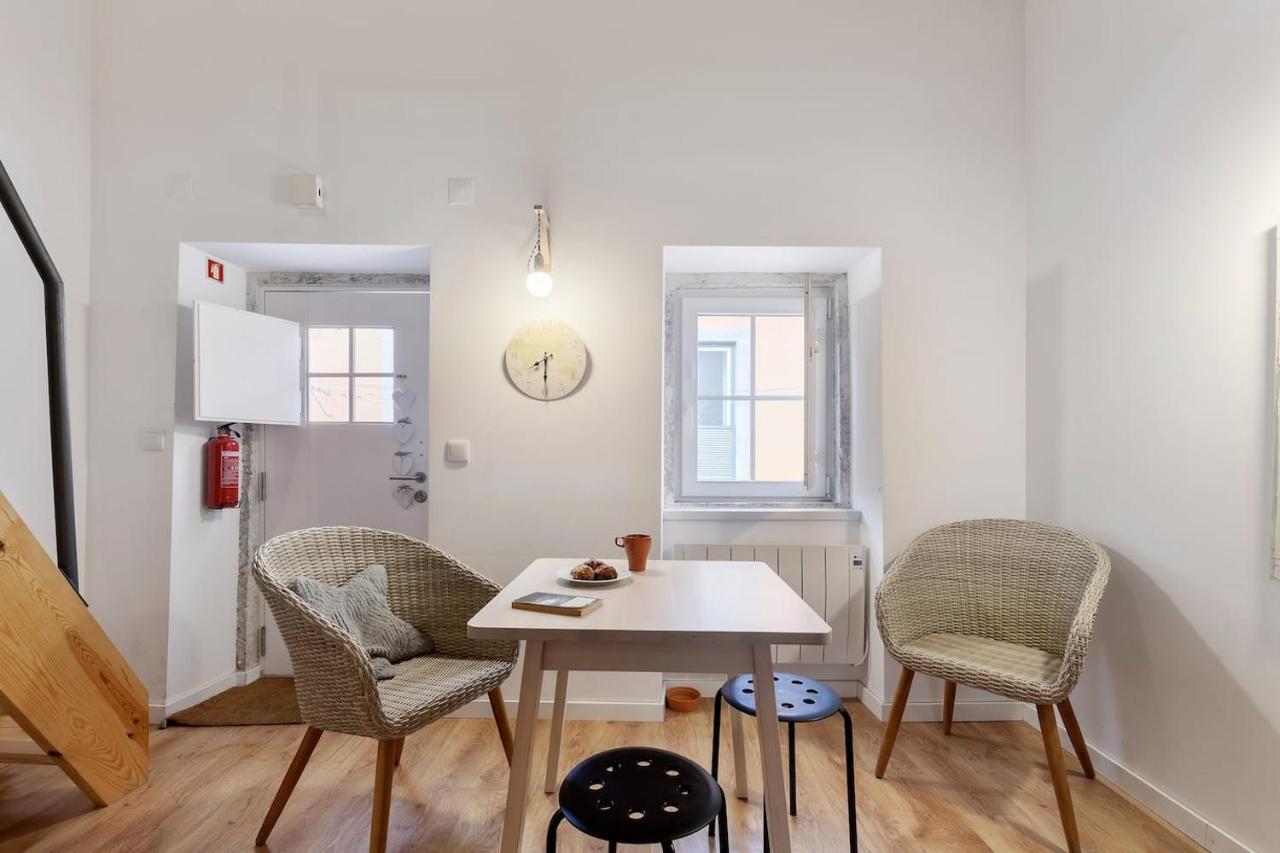 Classic Lisbon Homes: Bright & Central In Belem Eksteriør bilde