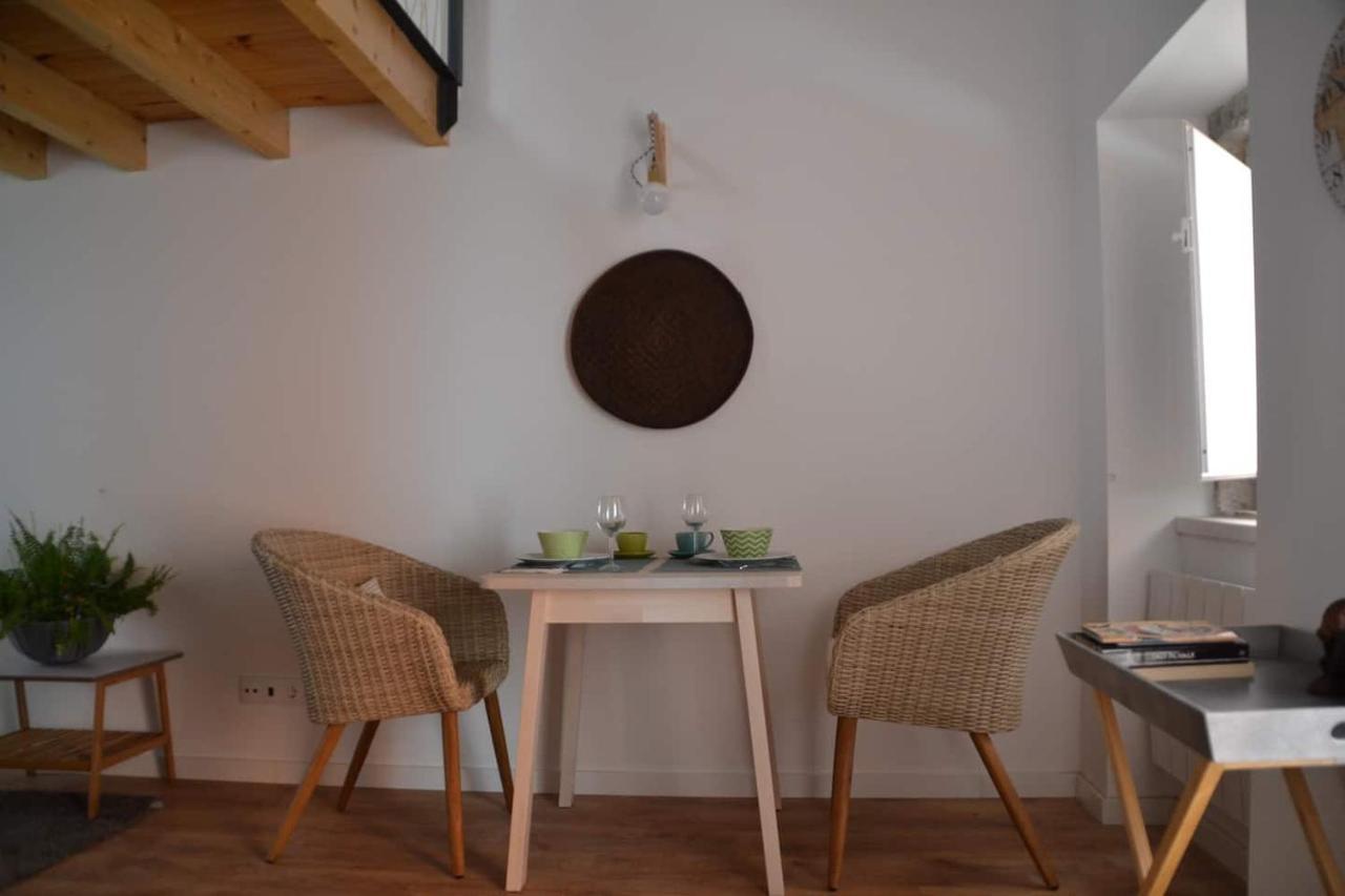 Classic Lisbon Homes: Bright & Central In Belem Eksteriør bilde